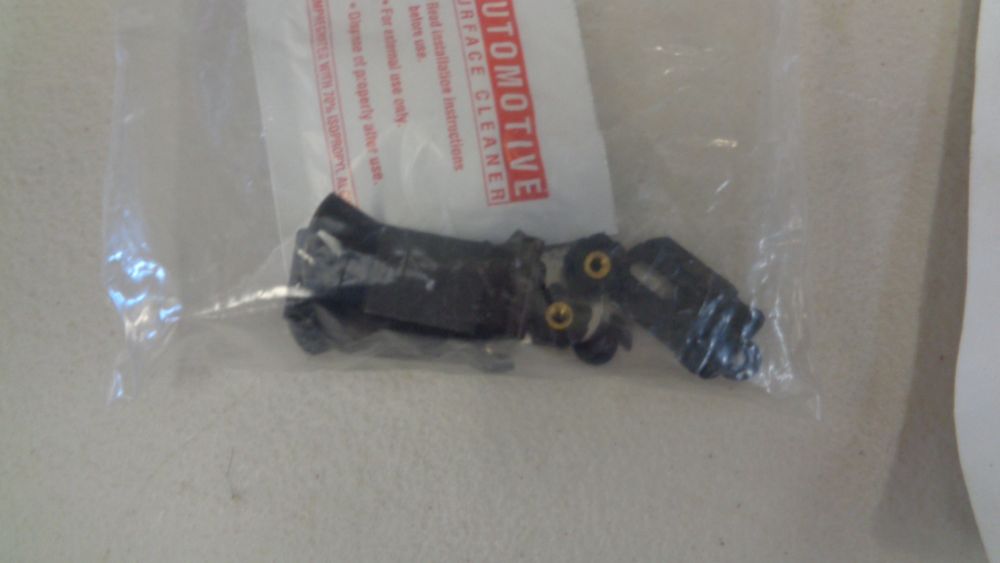 Nissan R51 Pathfinder Genuine Drivers Weathershield New Part