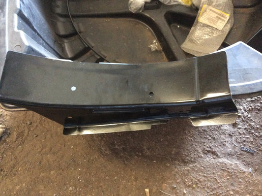 Holden VE Commodore Genuine Right Hand Rear Fender Brace New Part