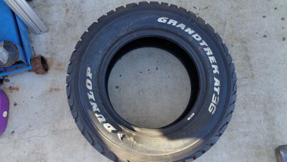 DUNLOP GRANDTREK AT3G 265/65R17 120/117R – Half Price Parts Car