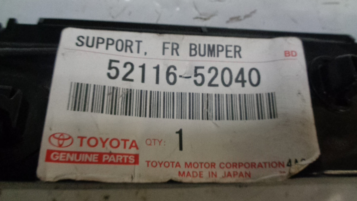 TOYOTA ECHO GENUINE LEFT (PASSENGER) FRONT BUMPER BAR BRACKET NEW PART
