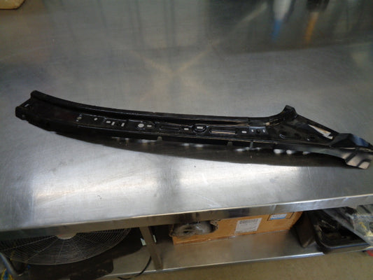 Mitsubishi Outlander Genuine Inner Windscreen Pillar Panel New Part