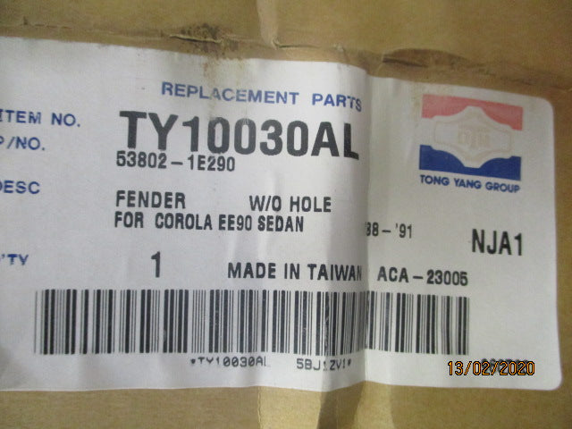 Tong Yang Left Hand Front Guard Suits Toyota Corolla EE90 New Part