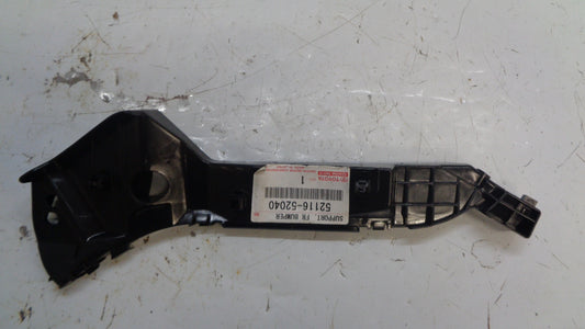 TOYOTA ECHO GENUINE LEFT (PASSENGER) FRONT BUMPER BAR BRACKET NEW PART