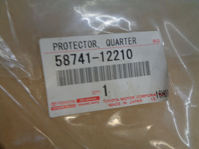 Toyota Corolla Genuine Right Hand Rear Quarter Protector New Part