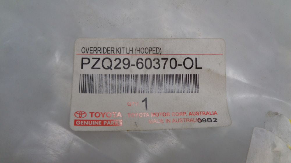 TOYOTA PRADO 150 GENUINE LEFT (PASSENGER) HOOPED BULLBAR OVERRIDER NEW PART