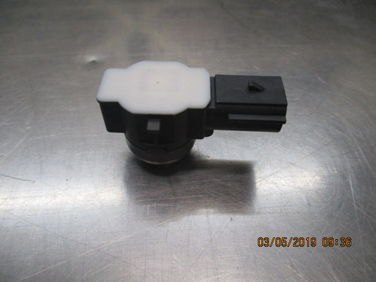 Holden VF Commodore Genuine Front Parking Sensor New Part