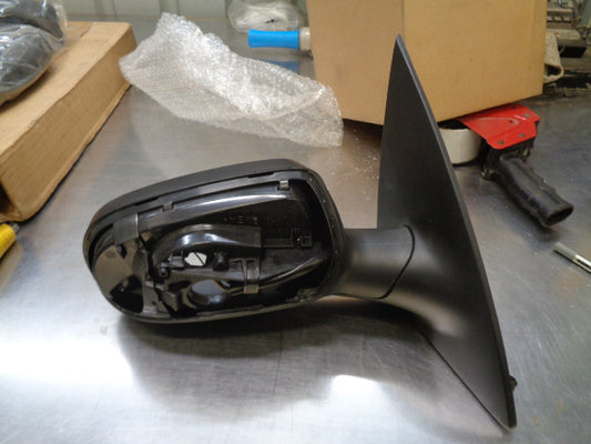 Holden XC Barina Genuine Right Hand Outer Mirror Assy New Part