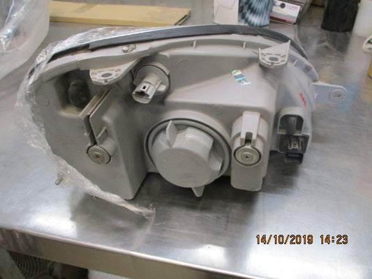 Daewoo Nubira Genuine Reconditioned Left Hand Head Light Used Part VGC
