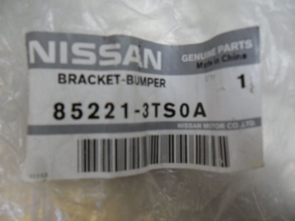 Nissan Altima Genuine Rear Left Hand Bumper Bracket New Part