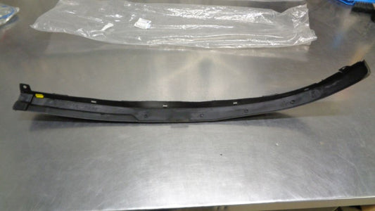 Holden Astra AH Genuine Front Right Hand Bumper Bar Extension New Part