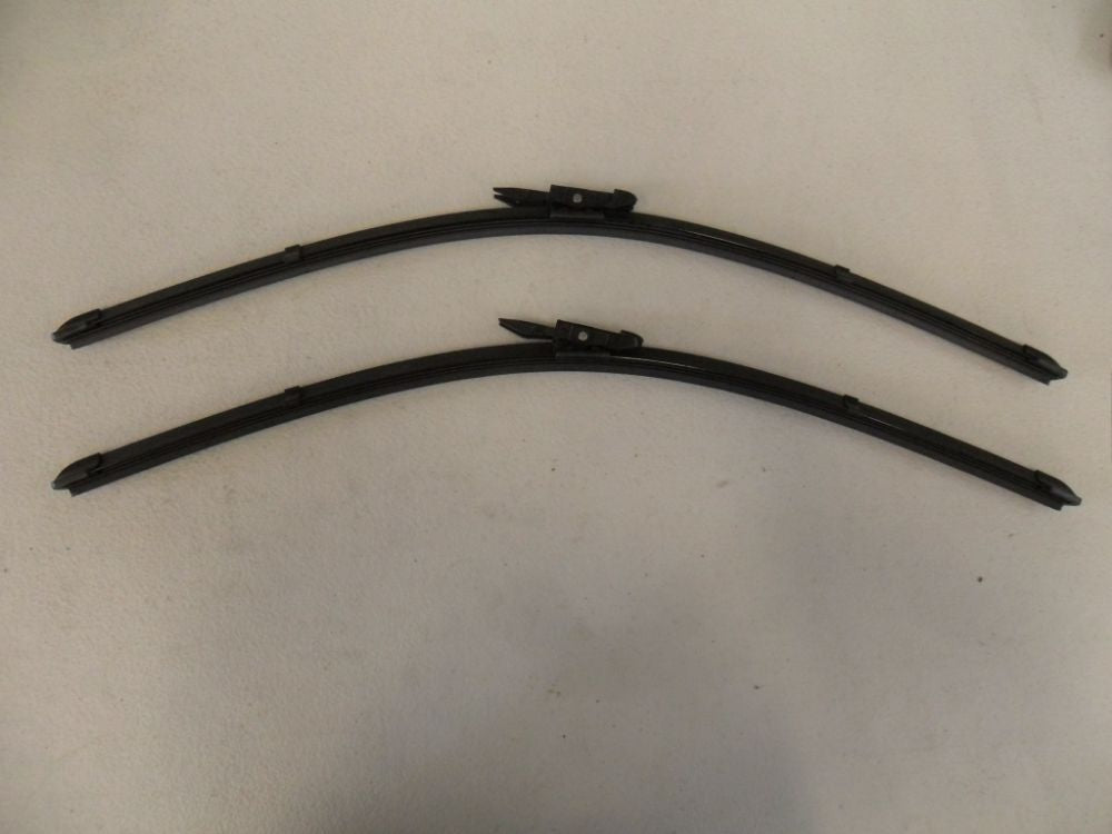 Mercedes Benz Genuine Wiper Blade New Part