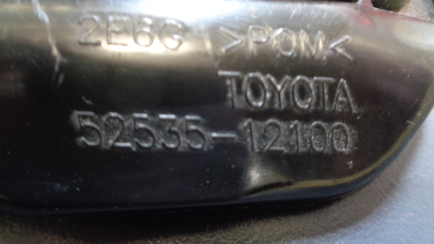Toyota Corolla Genuine Right Hand Side Front Bumper Bar Bracket New Part