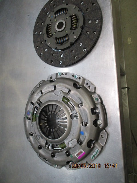 Holden HSV VE-VT-VX-VY-VZ Genuine Heavy Duty Clutch & Pressure Plate 7.0-6.2-6.0-5.7 New Part.