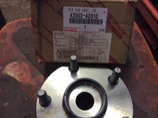 Toyota Rav4 Genuine front wheel hub new part