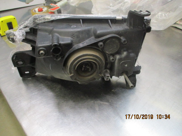 Subaru Forester Genuine Right Hand Headlight Reconditioned VGC Used Part