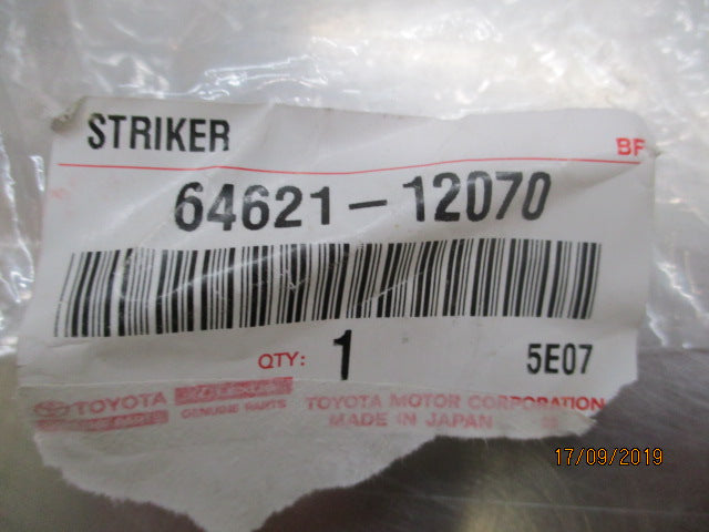 Toyota Corolla-Corona-Crown Genuine Boot Striker Door Lock New Part