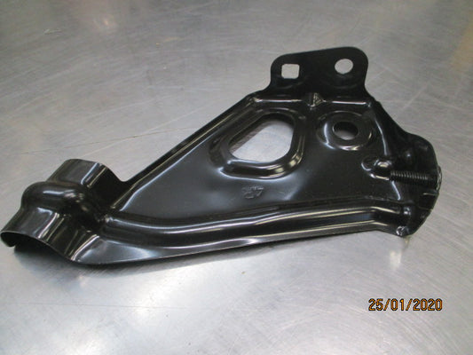 Toyota Camry-Aurion Genuine Right Hand Wheel House Reinforcement New Part