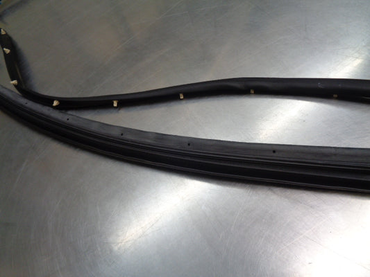 Nissan D40T Navara K/C Genuine Right Hand Rear Weather Strip New Part