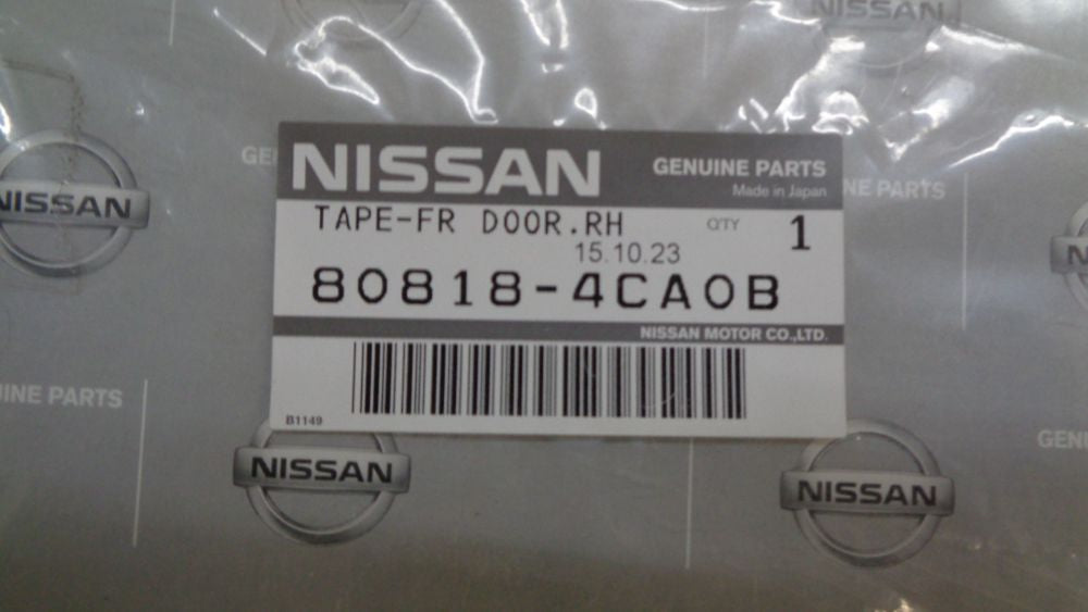 Nissan X Trail Genuine Right (Driver) Frt Door Vert Black Tape New Part