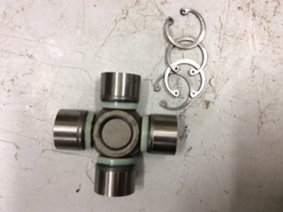 Nissan Navara D40M R51 Pathfinder Genuine uni joint new part