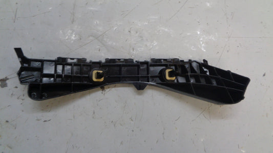 TOYOTA COROLLA GENUINE RIGHT (DRIVER) REAR BUMPER BAR SLIDE NEW PART