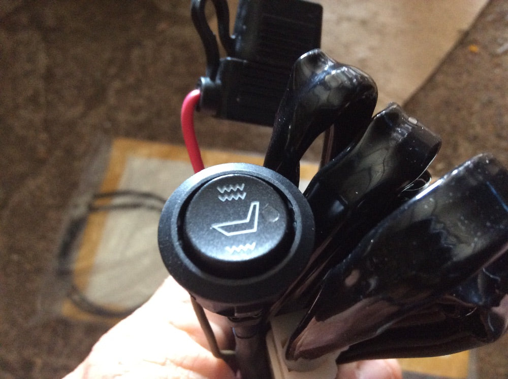 Universal 12V Seat Warmers Suits Large Seats New Part