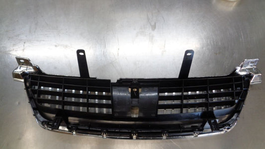 Nissan Pulsar Genuine Front Chrome Grille New Part