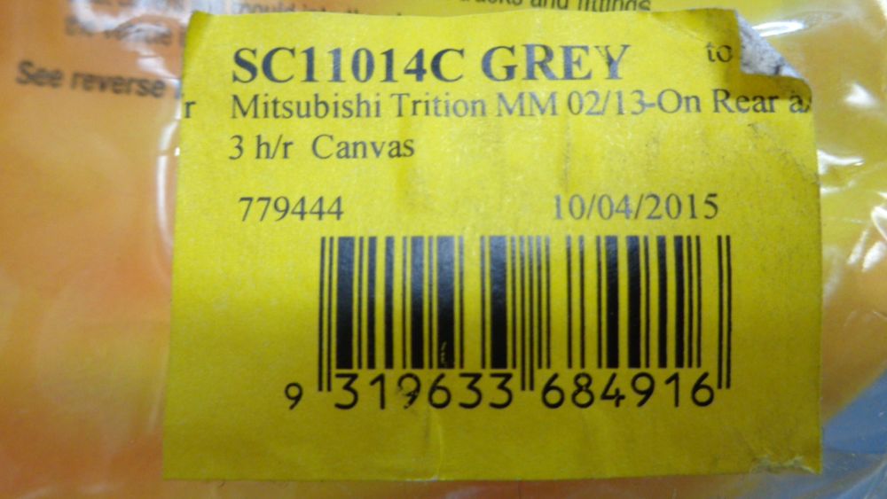 Mitsubishi ML/MN Triton Dual Cab Shevron Canvas Rear Seat Cover New Part