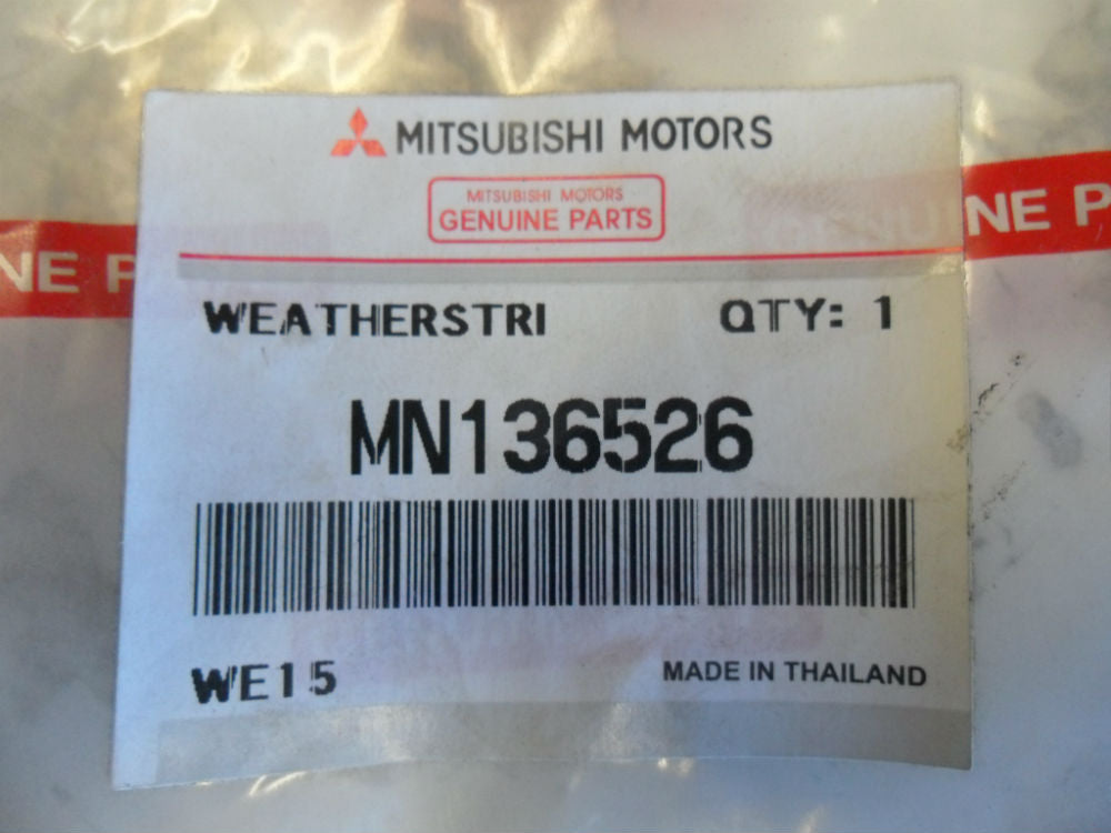 Mitsubishi Triton Genuine Bonnet Weatherstrip New Part