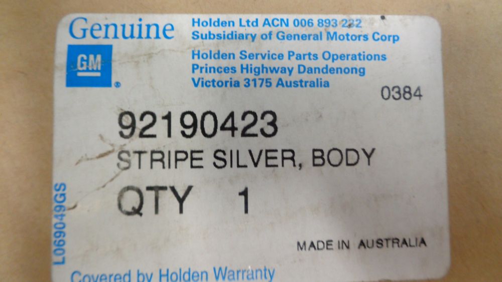 Holden VE Commodore Genuine Body Stripe Decal Silver Full Kit New Part