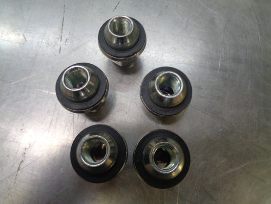 Nissan Navara Genuine Wheel Nuts Pack of 5 New Part
