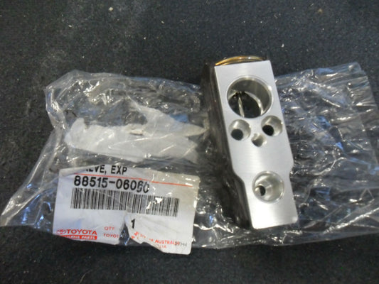 Toyota Camry Genuine TX Valve On Firewall New Part