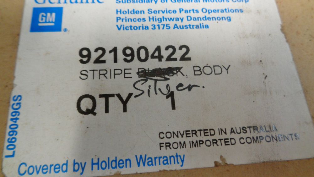 Holden VE Commodore Genuine Body Stripe Decal Silver *Incomplete* Kit New Part