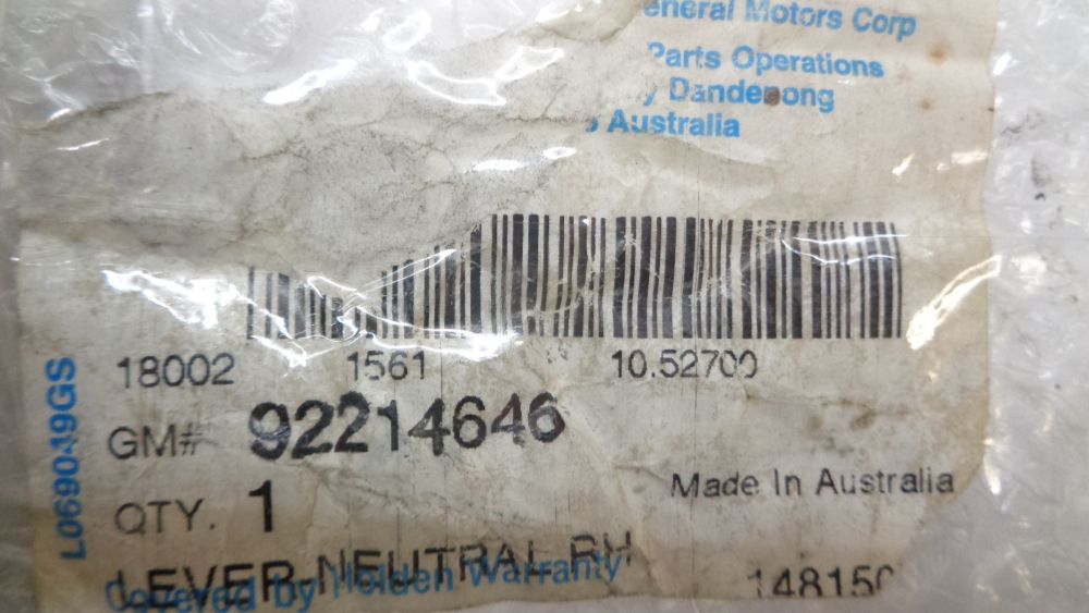 Holden VE Commodore Caprice Genuine Right Hand Rear Outside Door Handle Lever New Part