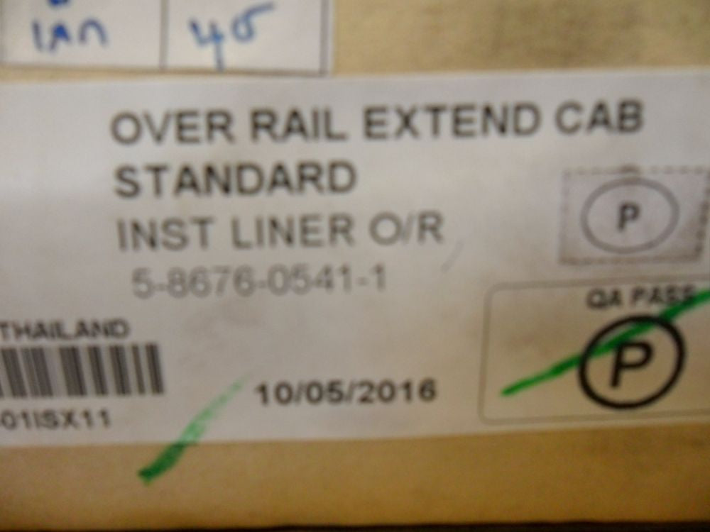 Isuzu D-Max Genuine Tub Liner Fitting Kit New Part