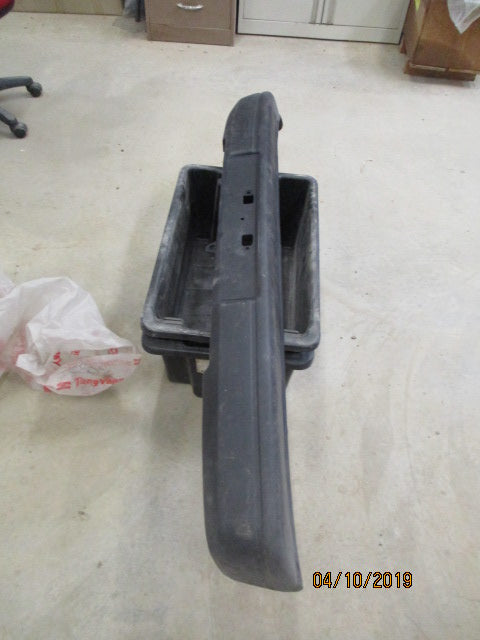 Tong Yang Front Bumper Cover Suits Toyota Liteace New Part
