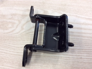 Nissan Navara D40T Genuine left rear door hinge dual cab new part