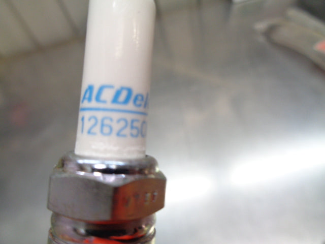 AcDelco Spark Plug Set Suitable For Holden CG5 Captiva New Part