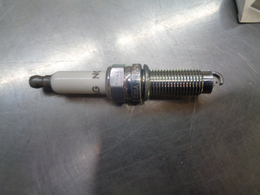VW Passat Genuine Spark Plug New Part