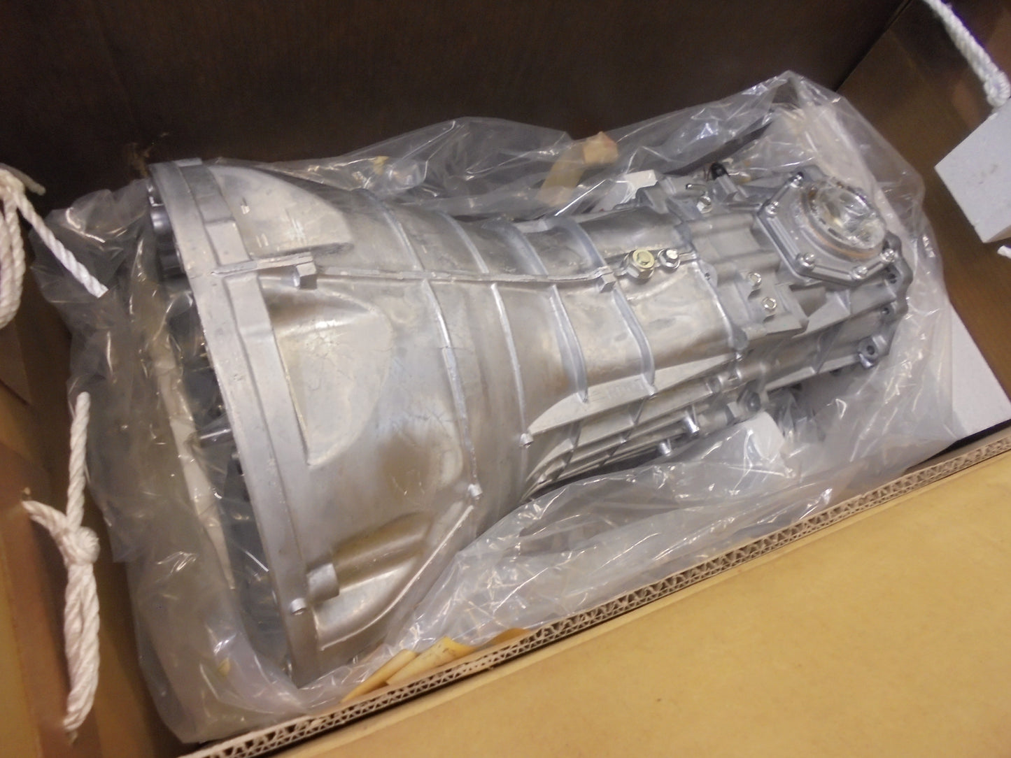 Nissan Navara D40M Genuine Manual 6 Speed Transmission 4.0Ltr V6 New Part