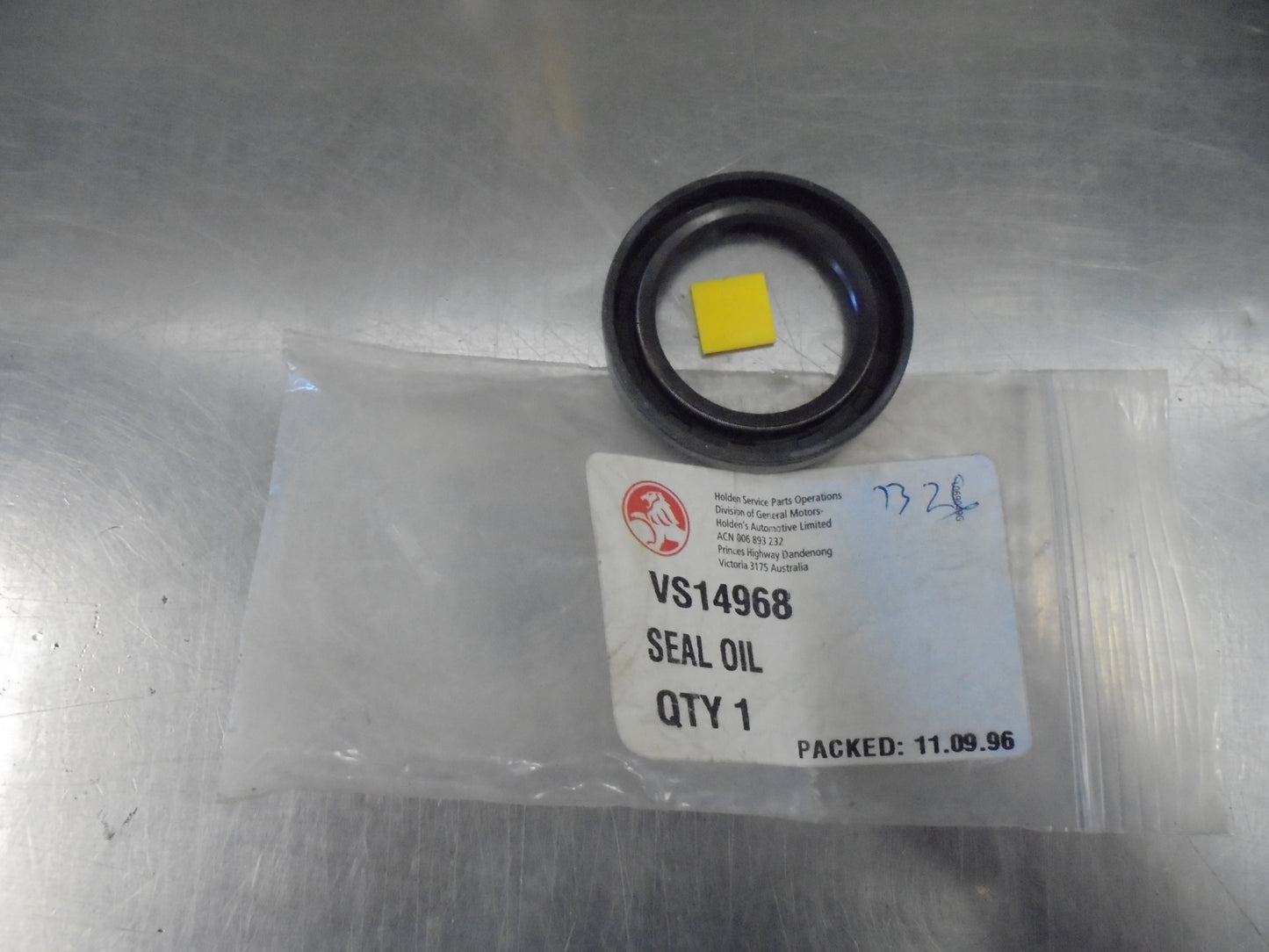 Holden VH Commodore Genuine Extension Housing Seal Manual 5- Speed M76 New Part