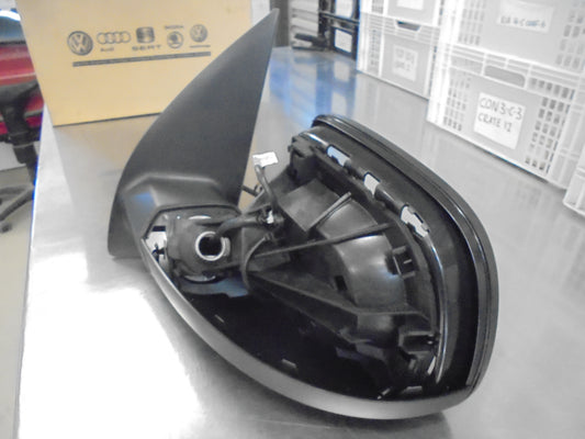 VW Amarok Genuine Passenger Outer Mirror Assembly New Part