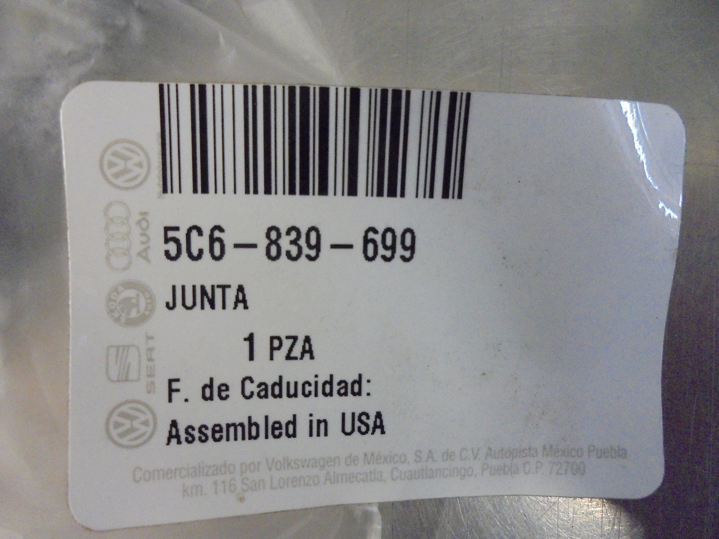 VW Jetta Sedan Genuine Left Rear Lower Window Seal Strip New Part