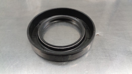 Toyota Genuine Oil Seal Suits Various Models New Part