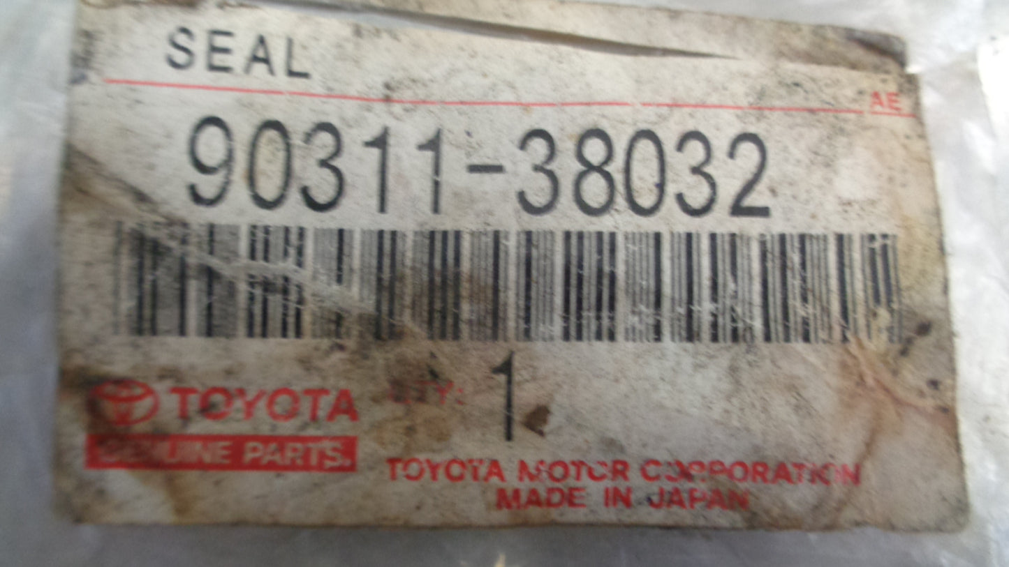 Toyota Genuine Oil Seal Suits Various Models New Part