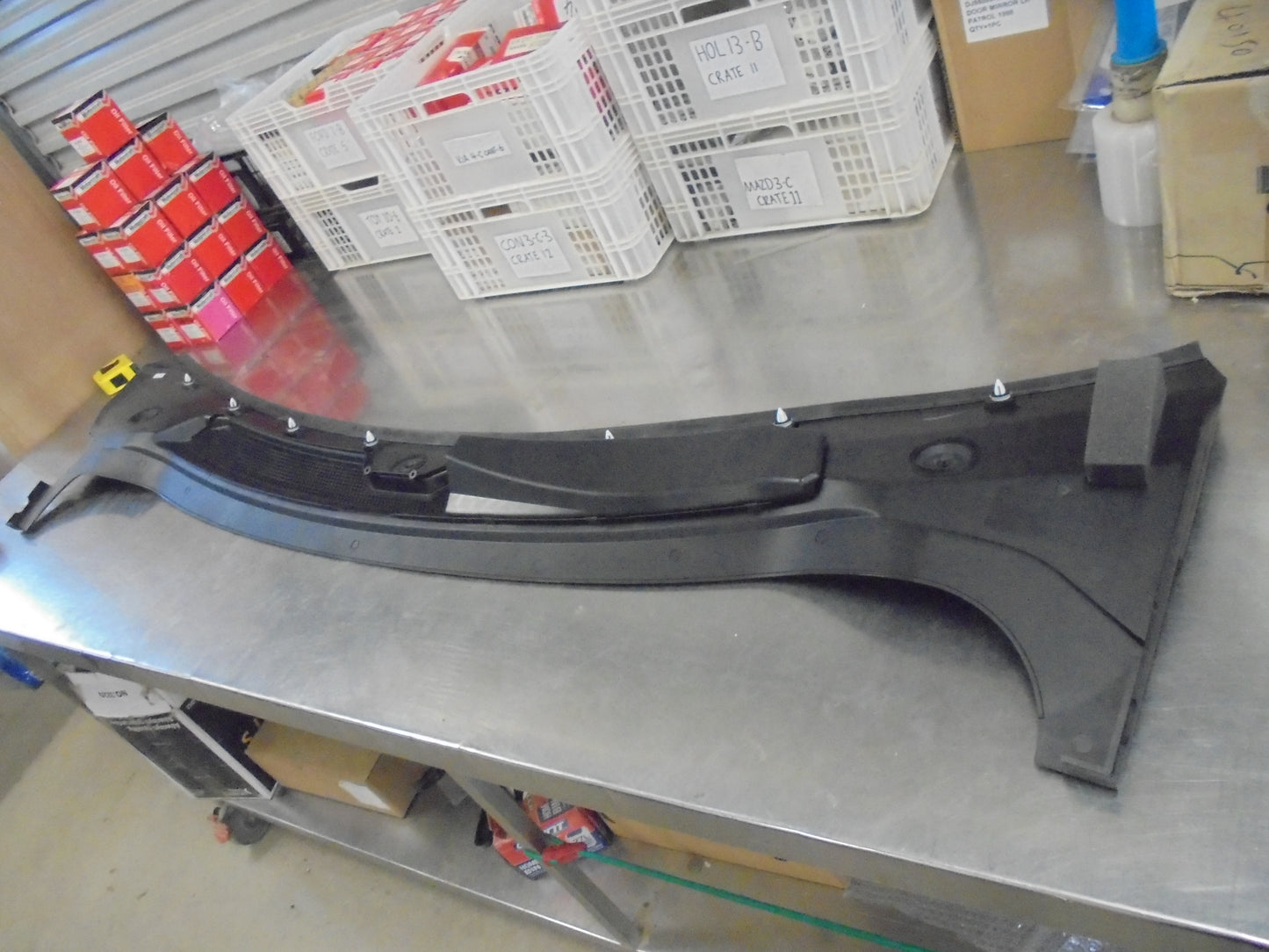 Range Rover Sport L320 Genuine Front Windscreen Cowl Panel New Part