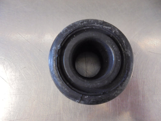 Nissan Navara D40-NP300 Genuine Front Shock Absorber Top Bush New Part