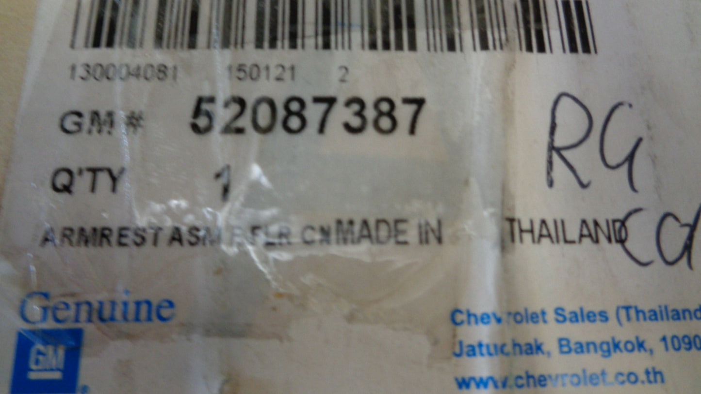 Holden Trailblazer Colorado Genuine Front Arm Rest New Part