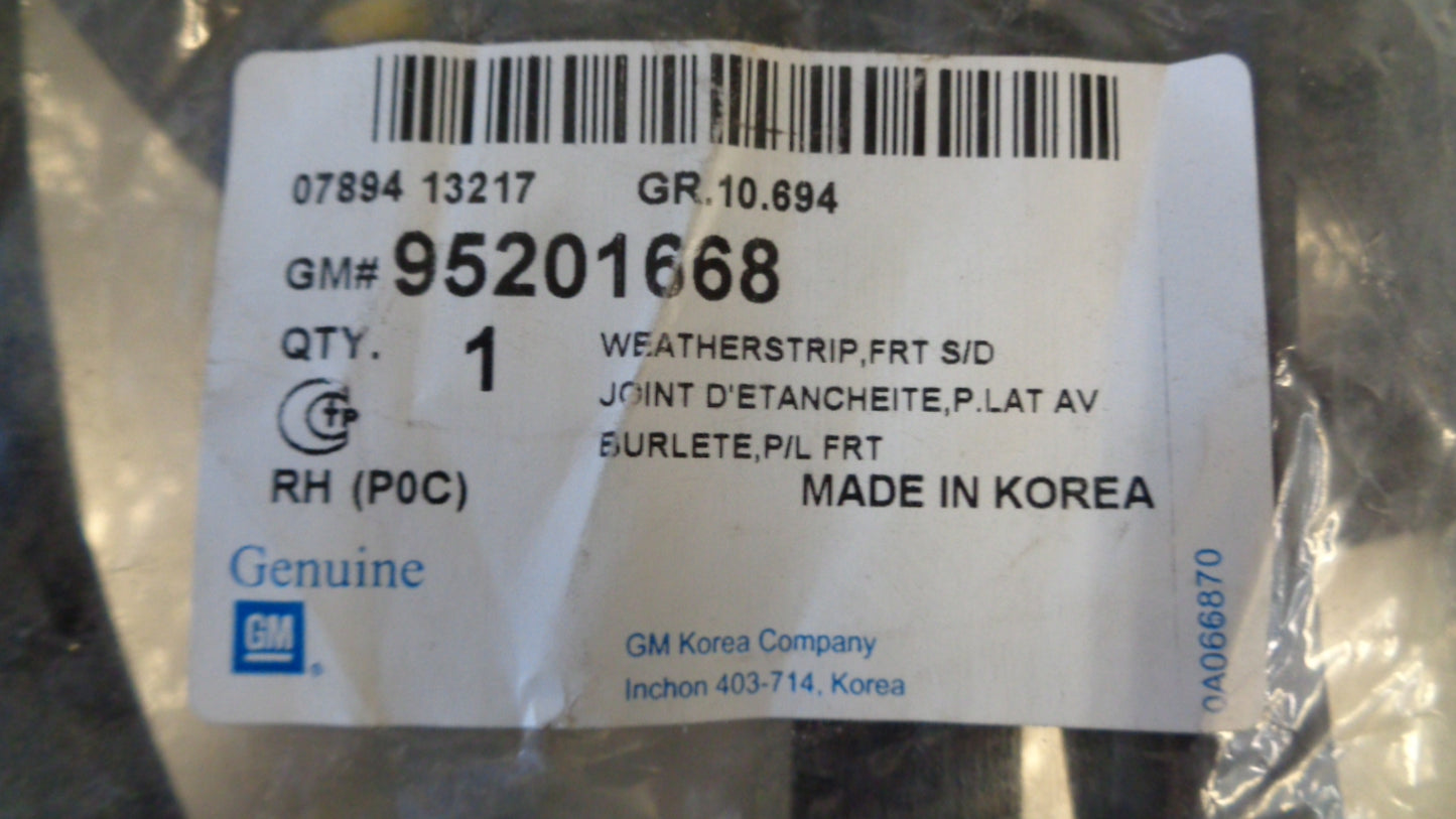 Holden Captiva Genuine Front Right Weatherstrip New Part