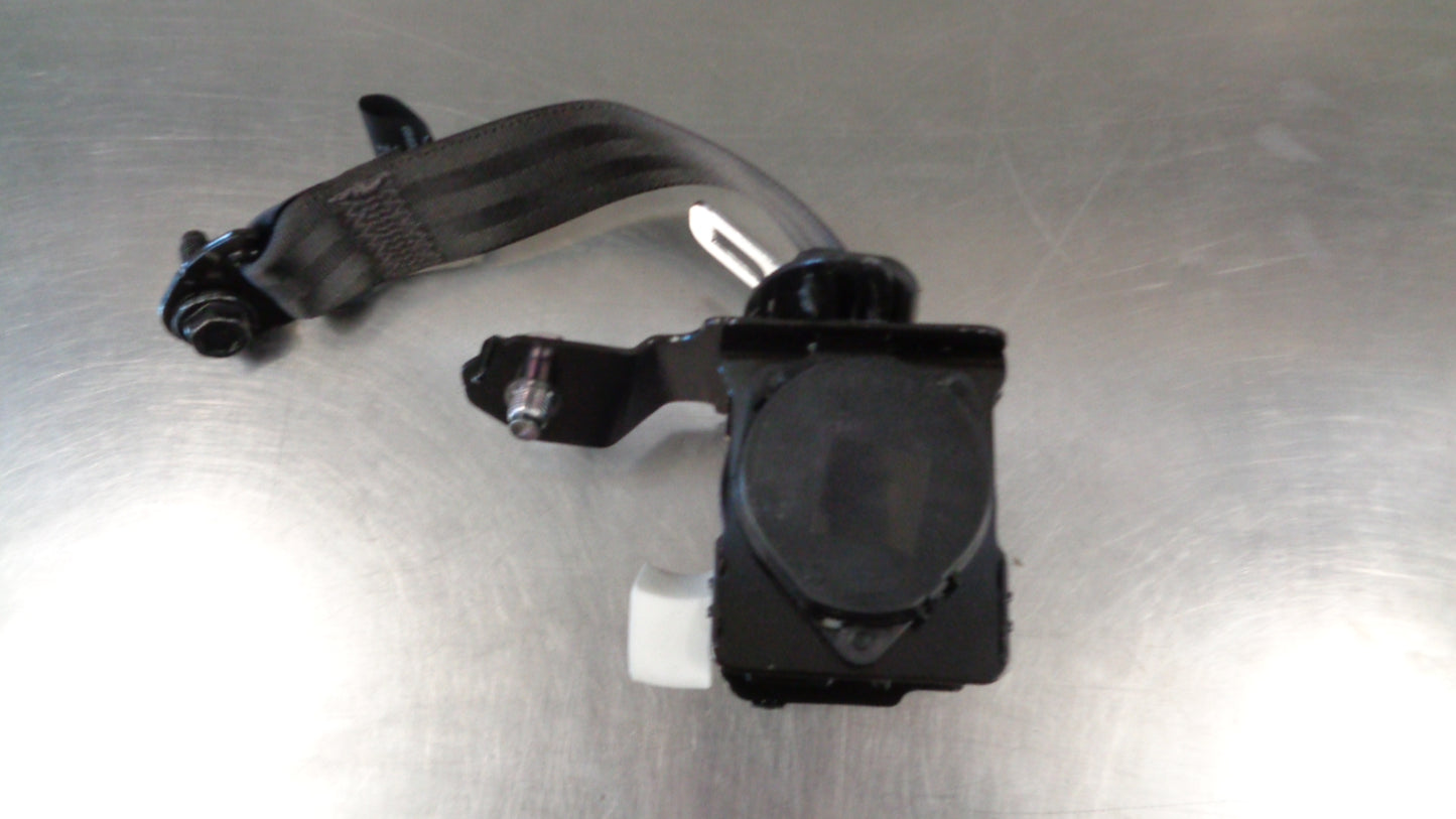 Holden TM Barina Right Rear Seatbelt Retractor Assy New Part